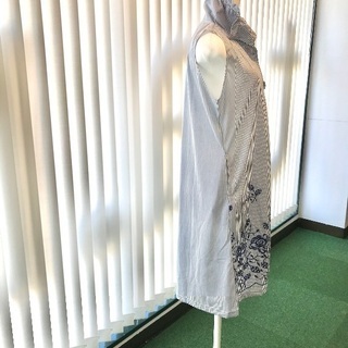 ロングベスト　ベストワンピの画像