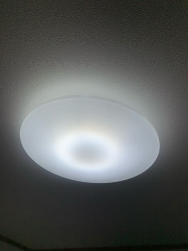 電気です。