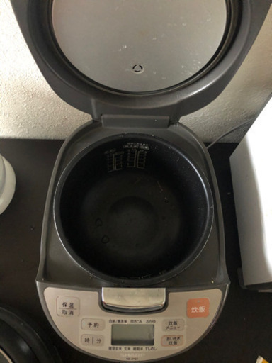 【相談中】シャープ　炊飯器
