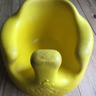 バンボ　Bumbo 黄色　箱あり