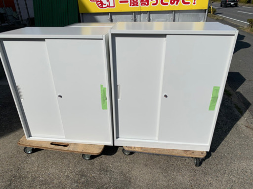 実売４万円　未使用　書庫　スチール引戸　ナイキCWー0811H