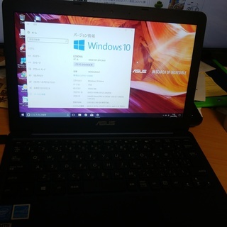 ASUS L200H　ミニノート