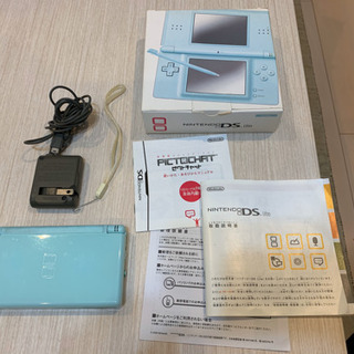 任天堂DS 本体x2,DSソフトx12、GBAソフトx2の画像