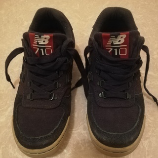 ニューバランス　710　【紺／ベージュ】の2足セット　23cm
