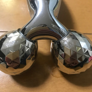 【値下げしました】ReFA  プラチナ電子ローラー