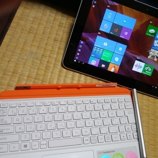 ASUS TransBook Mini R106Hの画像