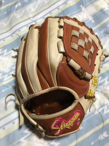 スラッガーのオーダーグローブ