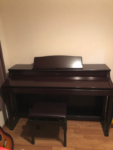 電子ピアノ Roland KR-575 引っ越しの為譲ります。