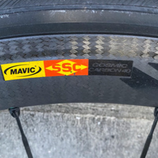MAVIC マヴィック コスミックカーボン40クリンチャー