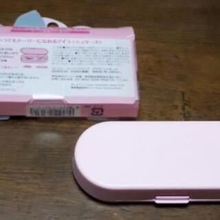 急募🔊 新品・未使用に近いあり❕益若つばさプロデュース《つけまつ毛専用ケース1個》《つけまつ毛3個》の画像