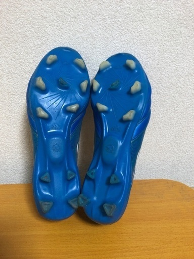 サッカー　スパイク　25.5