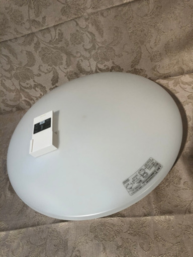 LED ライト　照明