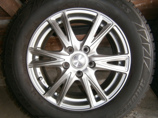 プリウス等に　美品アルミホイール + ブリヂストンスタッドレス　4本セット