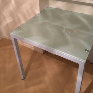 テーブル美品の画像