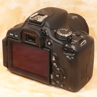 ☆美品級＆自撮り＆すぐ使えるSD☆キヤノン kiss x5 レンズ