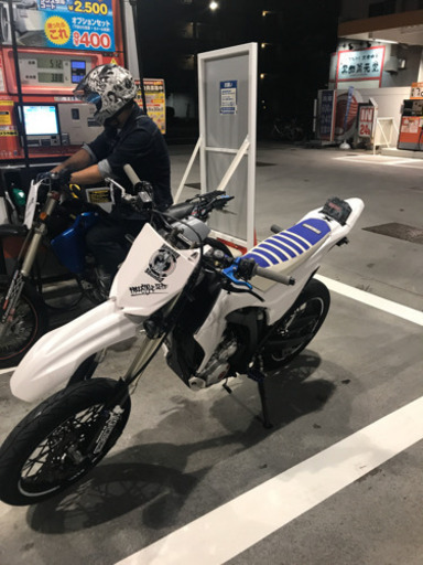 w250xスタント仕様　予備エンジン付き