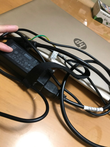 急ぎです?先着順⭐️?hpノート型パソコンACアダプター付、修理出来る方ご自由にご利用下さい。