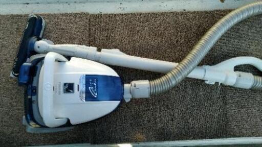 2009年東芝掃除機　VC-P77E5