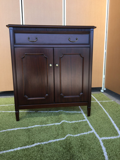 ☆東海家具☆飾り棚☆コンソール☆美品