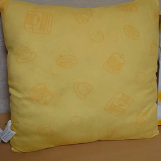 他のものを同時購入していただけましたら こちら600円で‼︎リラックマ   スクエアクッションの画像