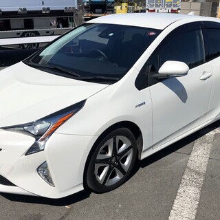 プリウス50　28年式　Aツーリングの画像