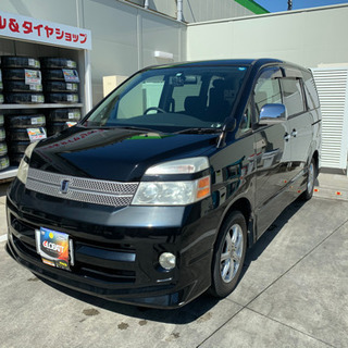 トヨタ ヴォクシー VOXY AZR60 ブラック 中古車 ワンボックスカーの画像