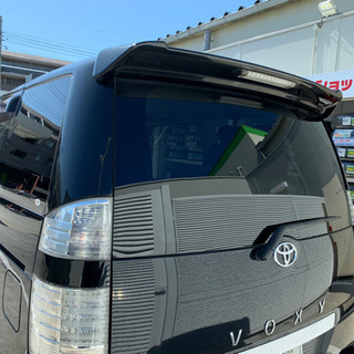 トヨタ ヴォクシー VOXY AZR60 ブラック 中古車 ワンボックスカーの画像