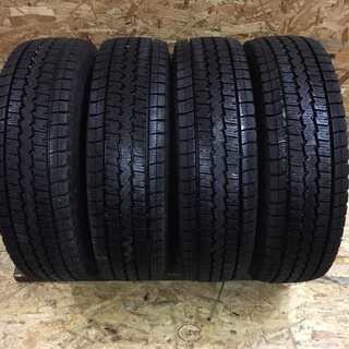 DUNLOP WINTER MAXX SV01 195/80R15 107/105L LT 15インチ 4本 2016年製 バリ溝 ハイエース キャラバン等　(VTO77) クレジットカード QR決済可能