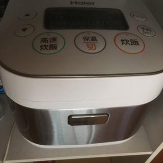 炊飯器の画像