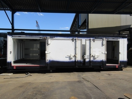 ♪物置♪コンテナ♪手頃♪左右スライドドア♪鍵付♪アルミ箱♪千MM01♪