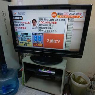 日立  Wooo   32型   とりあえず問題なく見れてます。...