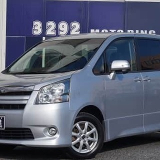 TOYOTA！人気のミニバン！！ノアが入りましたよ( *´艸｀)
