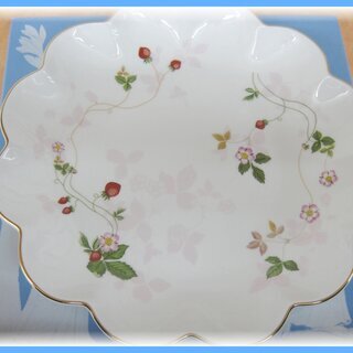 93 WEDG WOOD　ワイルドストロベリー　直径23.5cm