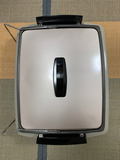 《美品》シャープ　多機能、3枚の鉄板別のホットプレート‼️