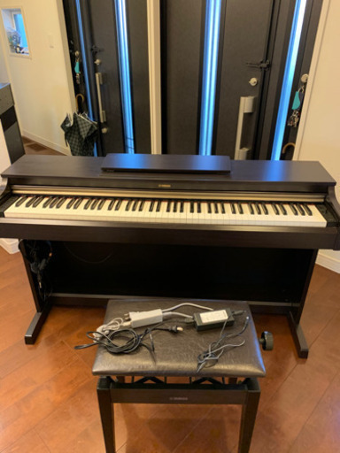 電子ピアノ