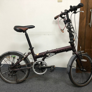 折り畳み自転車の画像