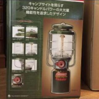 新品 コールマン  ノーススター２５００ ガスランタン 人気のグリーン