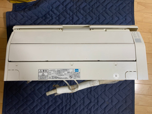 FUJITSU エアコン10畳用　取付け工事費込み2012年式