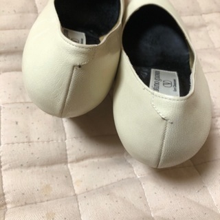 バレンティノ   未使用　22.5の画像