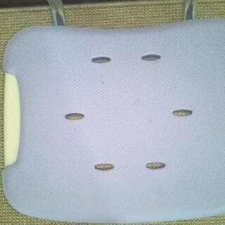 介護用風呂椅子の画像