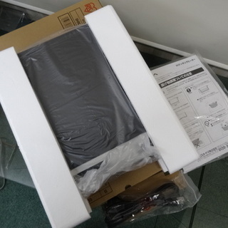 新品　未使用 アイリスオーヤマ IHクッキングヒーター 1400W 　 IHK-T35　色ブラック　2019年の画像