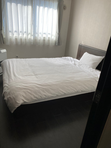 限定4台。激綺麗ダブルベッド　フランスベッド　市内配送無料