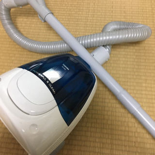 東芝　掃除機　VC-KA1 