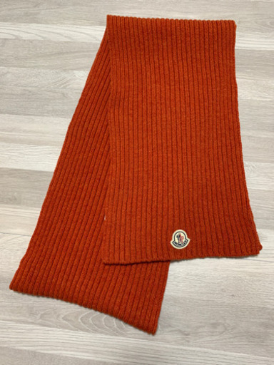 モンクレール　マフラー　オレンジ