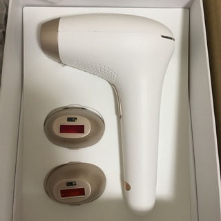 【取引中】COSBEAUTY コスビューティー　光美容器　脱毛器...