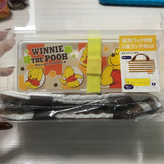 【未使用】保冷バッグ付プーさんお弁当箱の画像