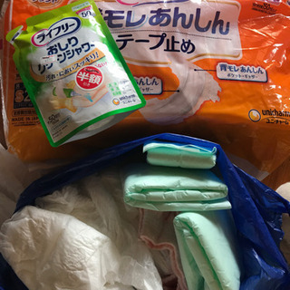 本日午後引き渡しストアー予定 介護用オムツ ライフリー