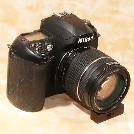★美品級★ニコン D100 超高倍率28-200mm レンズセット