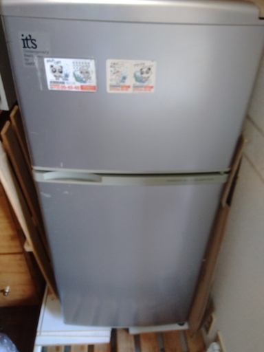 Small Refrigerator  小型冷蔵庫