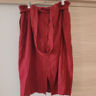 大きいサイズ 肩紐付きスカートの画像